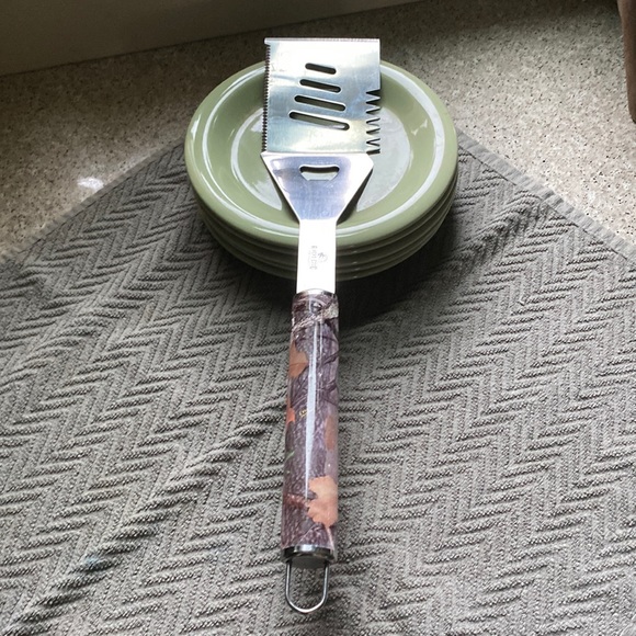 CB Outdoor/RIVERS EDGE Stainless Steel Grill Spatula - Picture 1 of 9